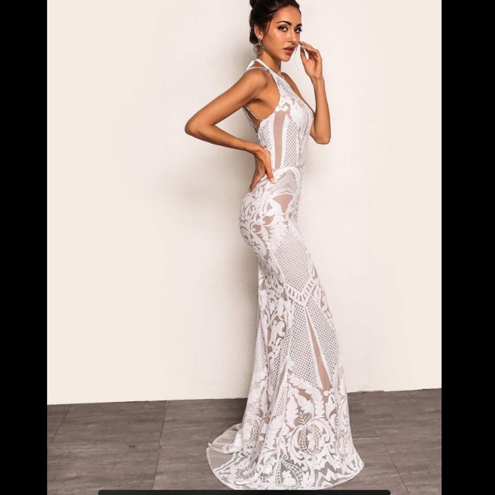 Tie Back Chain Detail Fishtail Hem Sequin Dress